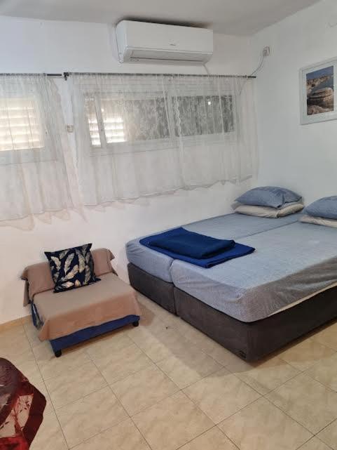 Nadia Hosting Dead Sea Vila Neve Zohar Exterior foto